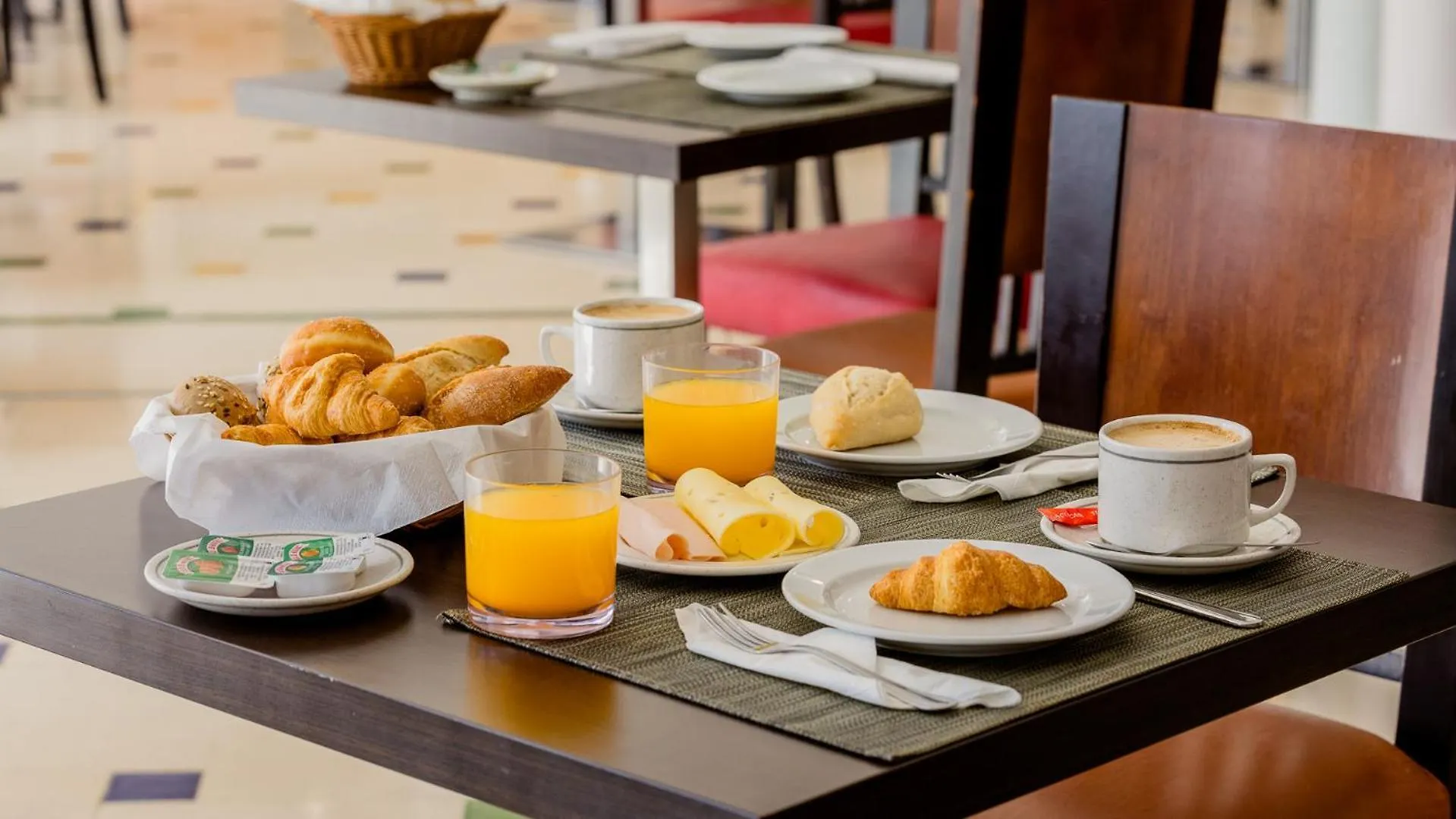 Hotel Do Cerro Albufeira 4*,